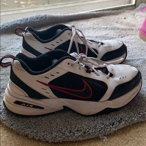 Nike Air Monarchs *USED*